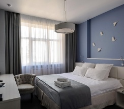 Комната улучшенная с 1 двуспальной кроватью в Hotel design style