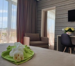 Люкс в Оазис Клаб Резорт