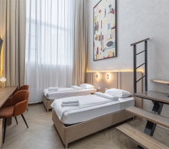 Улучшенные четырехместные апартаменты 1+1+1+1 | Superior apt QUAD 1+1+1+1 в Аура