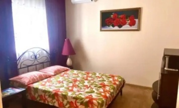 Семейный номер Classic с видом на внутренний двор в Sandal`House