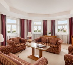 Люкс «Представительский» в Балчуг Кемпински Москва