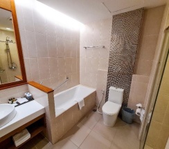 Люкс Deluxe в Grand Garden Hotel & Residence
