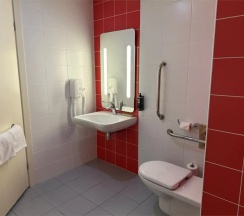 Двухместный номер Standard для маломобильных двуспальная кровать в Ibis Stupino