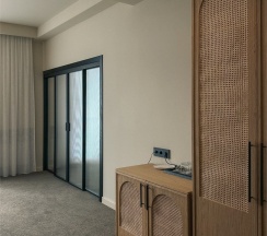 Люкс с видом на крепость в Марена