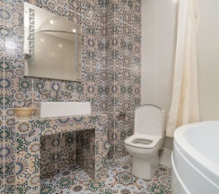 Двухкомнатный люкс в Alhambra