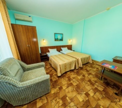 1 комнатный улучшенный в коттедже в Ява