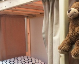 Кровать в общем номере (женский номер) в Плюшевый Мишка