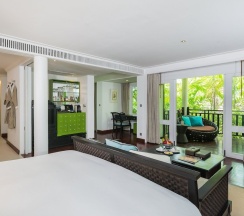 Двухместный номер Classic с видом на сад двуспальная кровать в InterContinental Koh Samui Resort by IHG