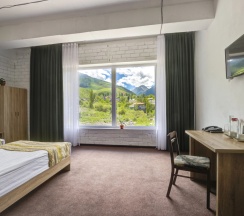 Двухместный номер Standard с видом на горы (2 отдельные кровати) в Olive hotel & Spa Ala Archa