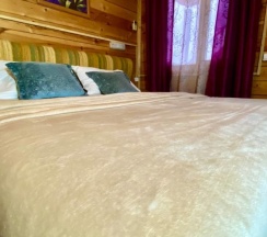 3- местный  номер Комфорт в эко-коттедже в Петрович