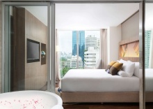 Двухместный семейный люкс двуспальная кровать в Novotel Bangkok Sukhumvit 20