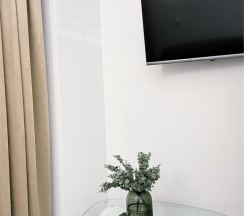 Апартаменты двухкомнатные (ЛЮКС) с балконом и красивым видом в Polikariya