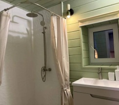 Двухместное шале Superior с красивым видом из окна двуспальная кровать в Вербная роща