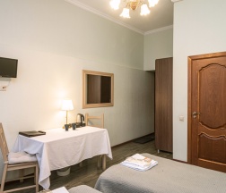 Двухместный номер Комфорт с двумя односпальными кроватями в Inn 6 line