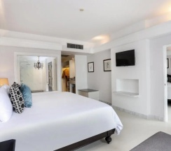 Номер Deluxe Terrace семейный Connecting в Thavorn Palm Beach Resort Phuket