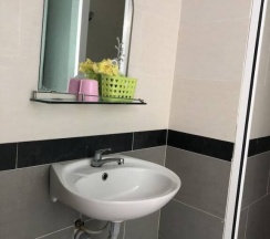 Четырёхместный номер Standard с балконом в Gold Hotel