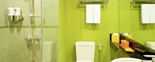 Четырёхместный номер семейный в ibis Styles Krabi Ao Nang