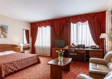 Полулюкс "Венера" (Junior Suite "Venere") в Максима Панорама