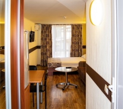 Номер первой категории в Лермонтова 8