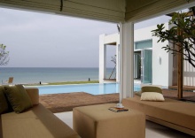 Вилла с 3 комнатами beachfront в Aleenta Phuket Phang Nga Resort and Spa