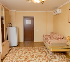 Двухместный люкс двуспальная кровать в Ашкадар