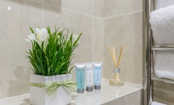 Одноместный номер «ЭКОНОМ» без окна в Riverside Hotel