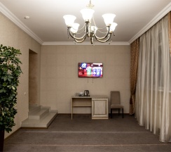 Люкс 2-х комнатный малый в Grand hotel