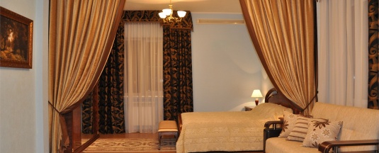 ДЖУНИОР СЮИТ СТУДИЯ в Байрон