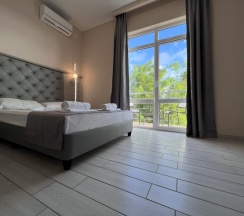 Улучшенный трехместный  номер 1 этаж в Moon