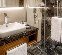 Двухместный номер Deluxe с видом на горы двуспальная кровать в Sheraton