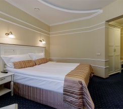 Стандарт c кроватью QUEEN SIZE в Дегас