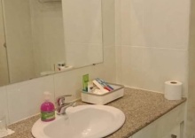 Студия с балконом в Vtsix Condo Service at View Talay Condo