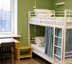 Спальное место в общем 10-ти местном номере в Story Hostel
