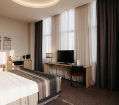Двухместный номер Представительский двуспальная кровать в Republica Hotel Yerevan