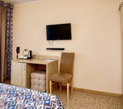 Супериор с просторным балконом и видом на море в Ассоль