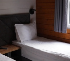 Люкс с 2 комнатами с балконом в Sherwood Arkhyz chalet