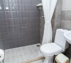 Трёхместный номер Comfort рядом с пляжем в Light House