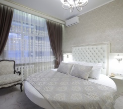 Люкс с круглой кроватью в Old town hotel