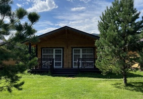Коттедж BraunHaus в Республике Алтай