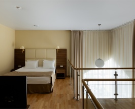 Студия LOFT в Амакс