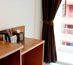 Четырёхместный номер Deluxe в Good Nice Hotel Patong