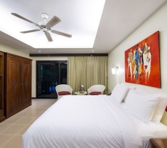 Трёхместный номер Standard в Lokal Phuket