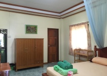 Номер Standard с балконом в Sandee Bungalows