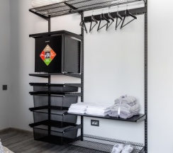 Полулюкс в Папа и море