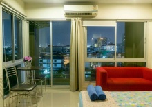 Студия с балконом в Right Place Sathorn