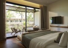 Двухместный номер Premier с балконом двуспальная кровать в The Retreat Koh Chang