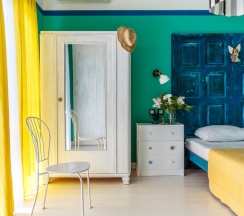 Зеленый двухкомнатный в Blaga house design dacha