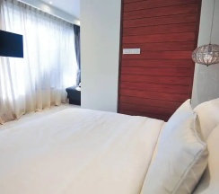 Двухместный номер Deluxe с видом на море двуспальная кровать в Palm Resort Krabi