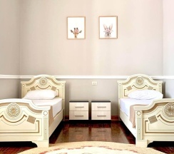 Гостевой дом, 1 этаж в Villa Victoria