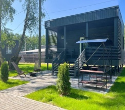 Коттедж c 1 комнатой с красивым видом из окна в Можайское приморье